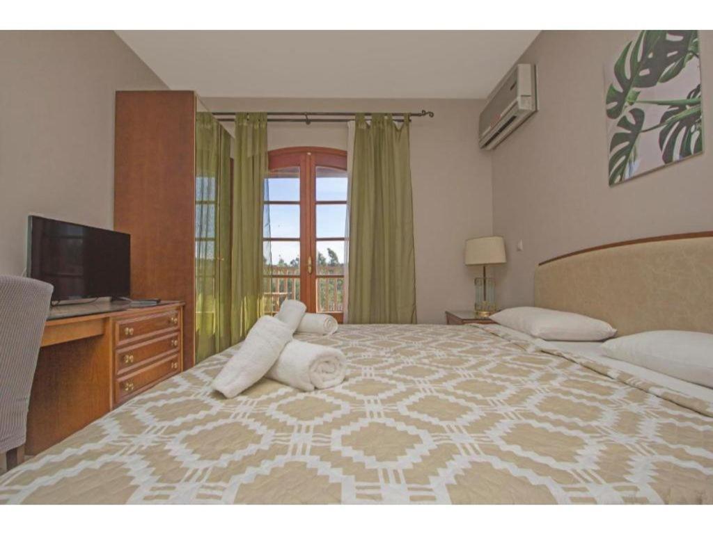 Corfu Club Standard Apartment 3 Danilia Dış mekan fotoğraf